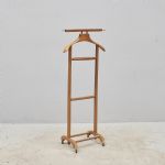 1466 6454 VALET STAND